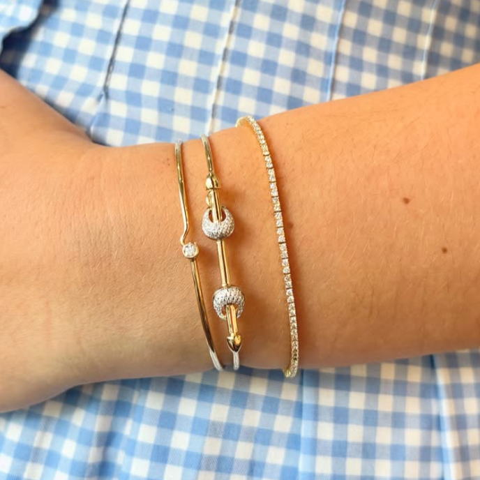 Diamond Bezel Wire Hook Bracelet