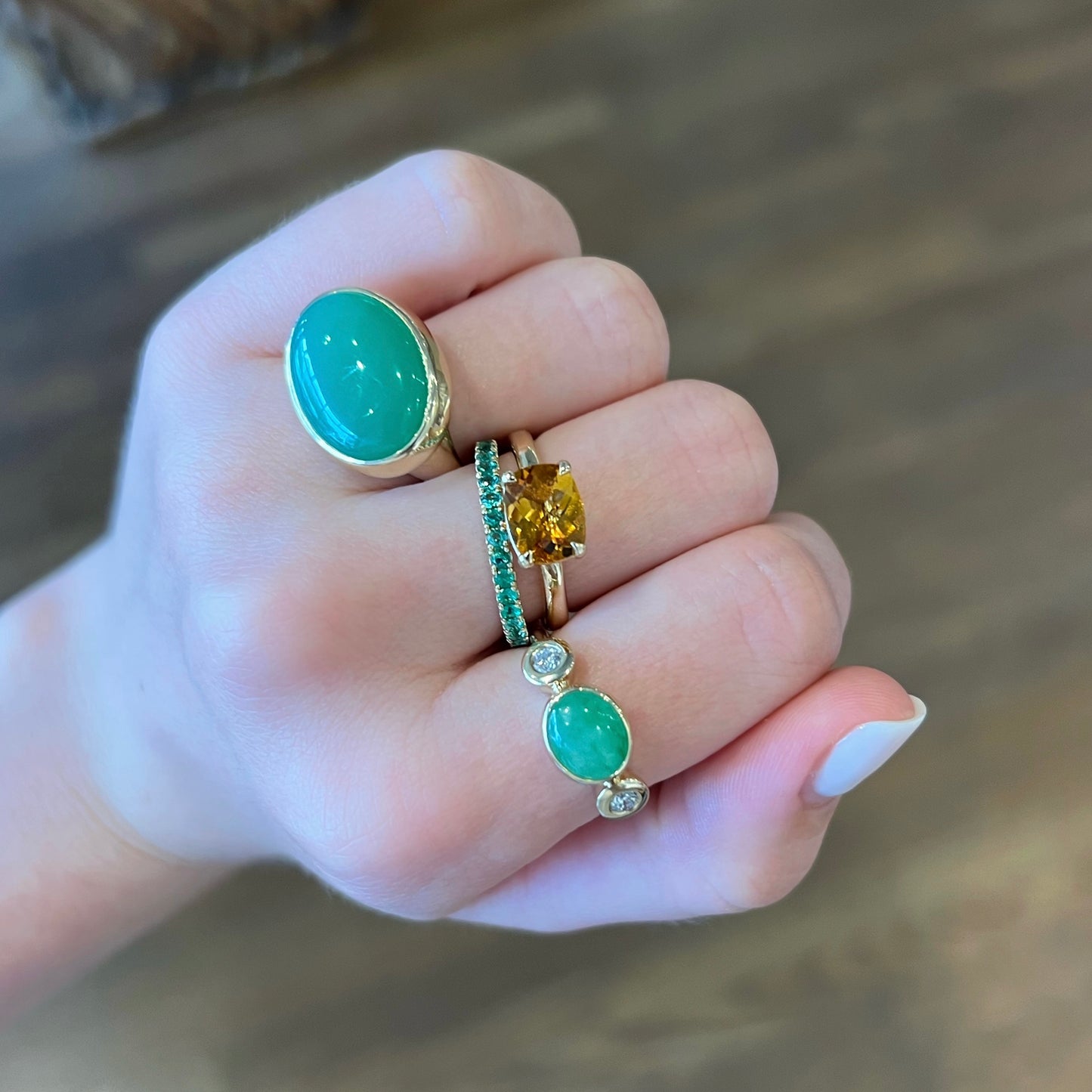 Bezel Set Chrysoprase Ring