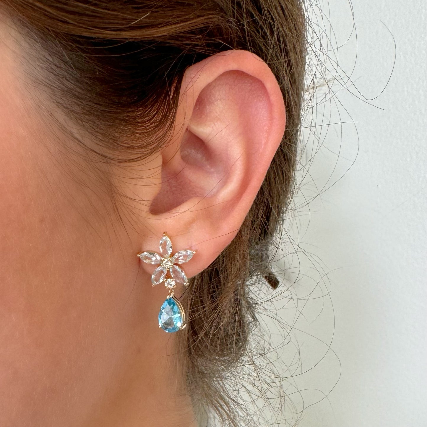 Flower & Dangle Topaz Earring