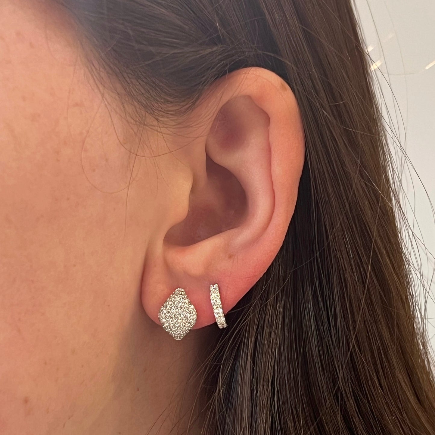 0.33 ctw White Gold Diamond Huggies