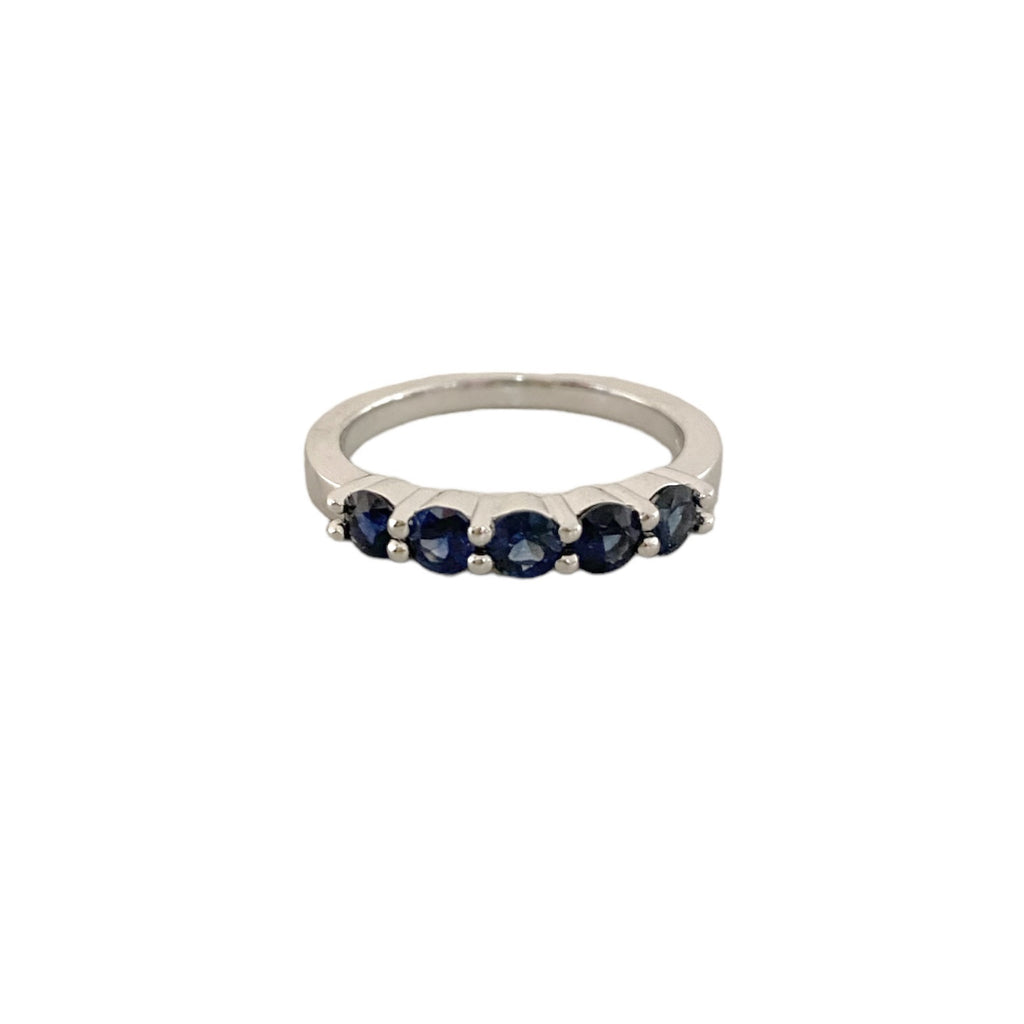 Round Sapphire Ring