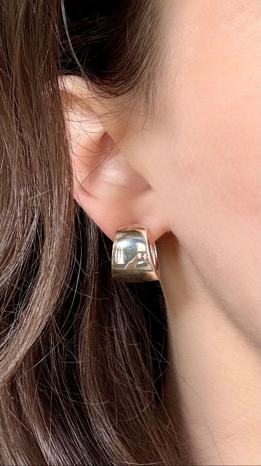 Wide Taper Snap Silver Hoops