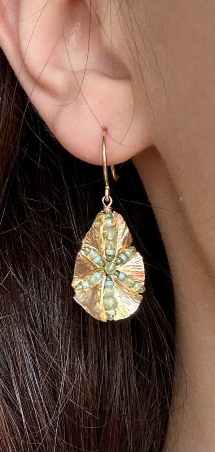 Green Quartz Textured Tear Drop Earrings