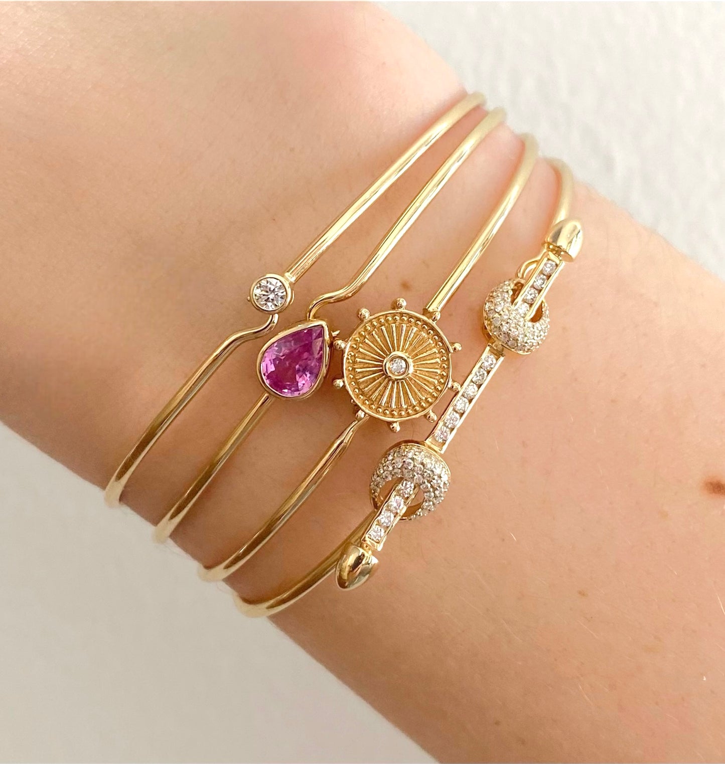 Diamond Bezel Wire Hook Bracelet