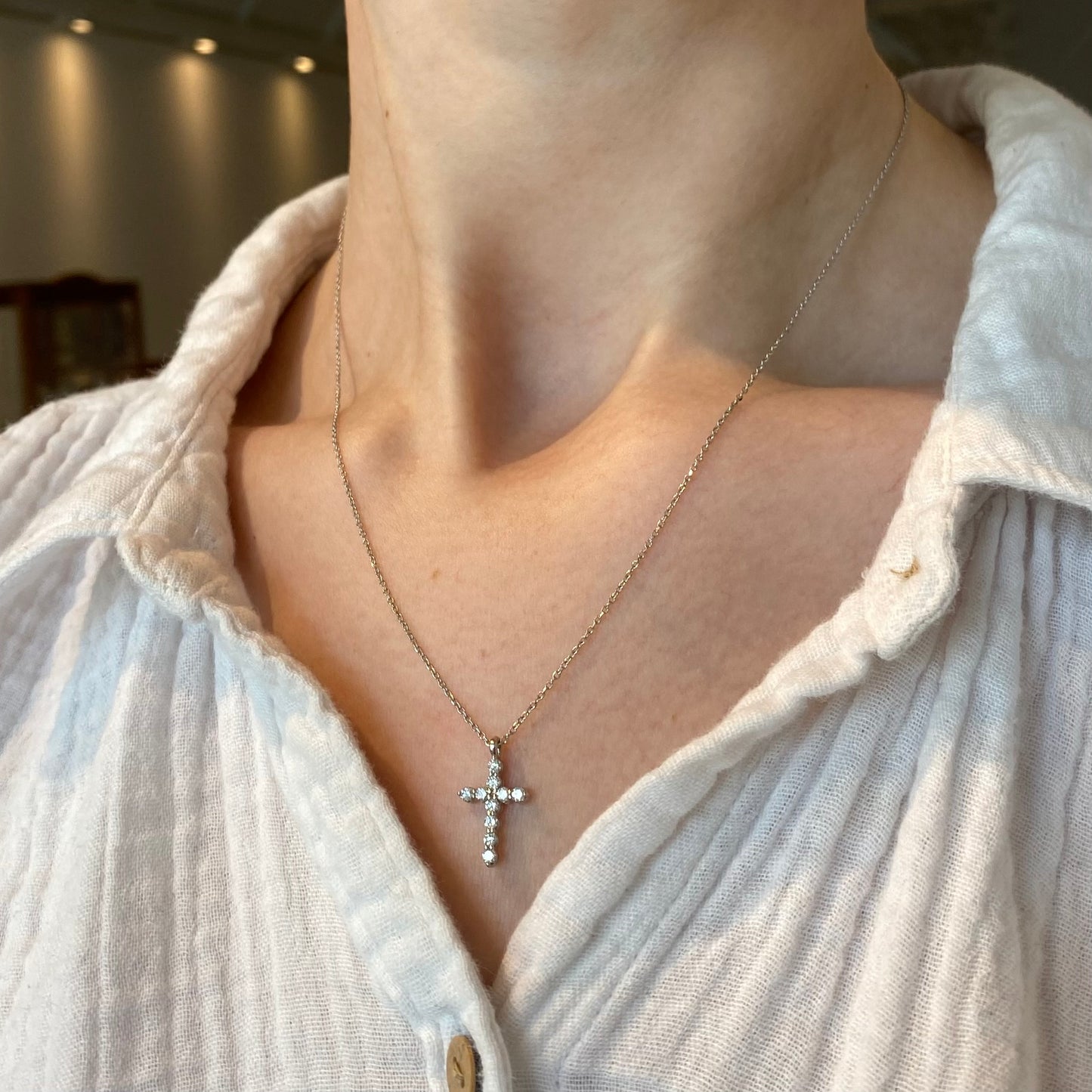 .33 ctw Diamond Cross Necklace