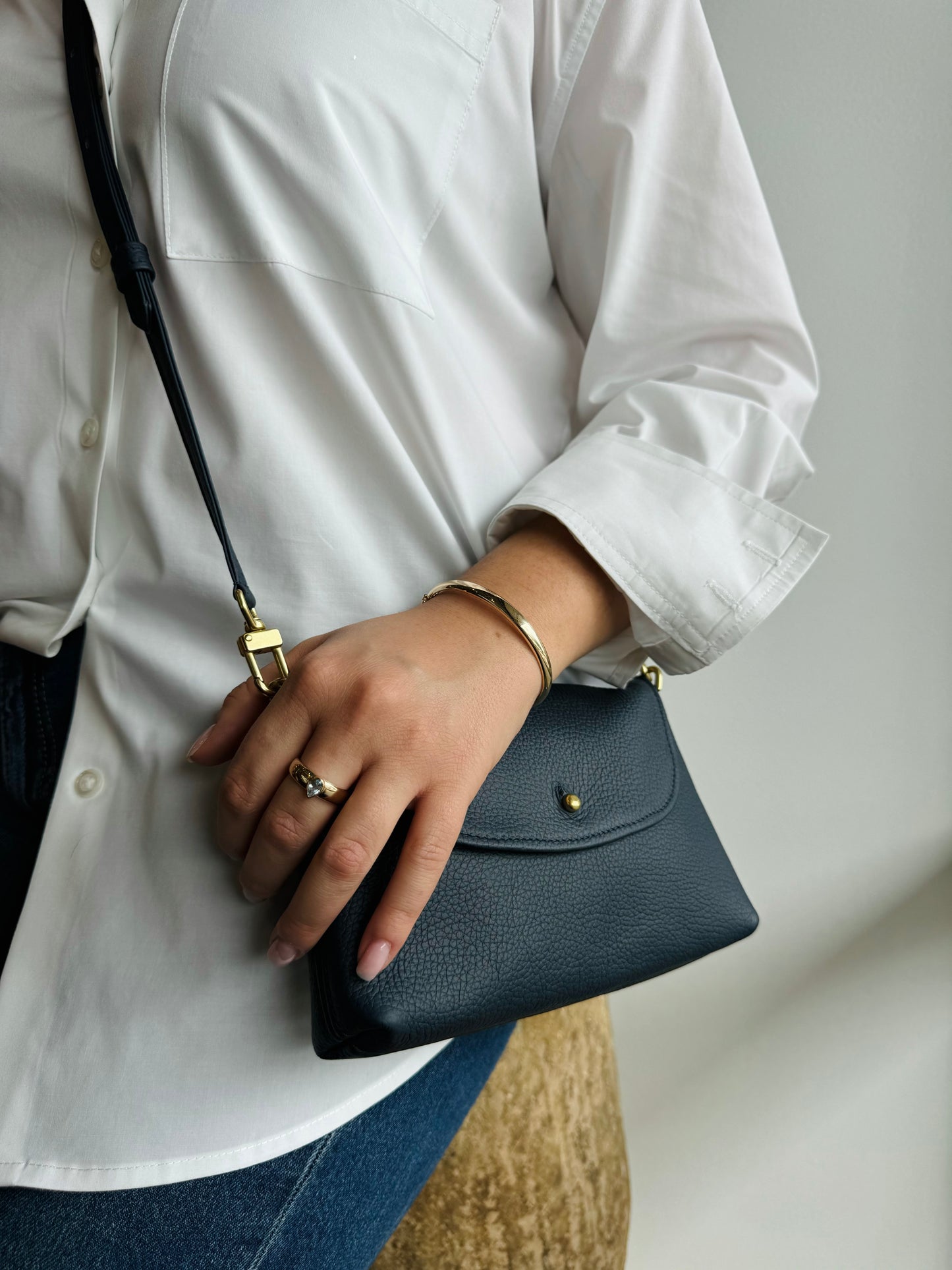 Navy Pebble Grain Kaanapali Crossbody Bag