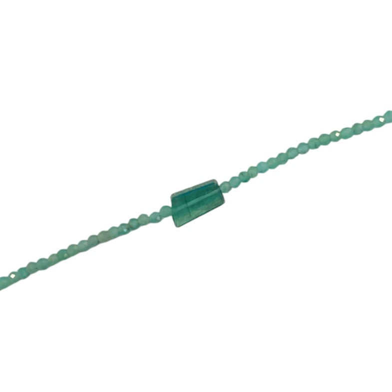 Beaded Emerald Bracelet With Slab Accent