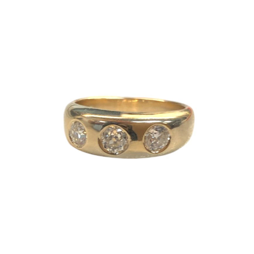 Round Diamond Trio Dome Ring