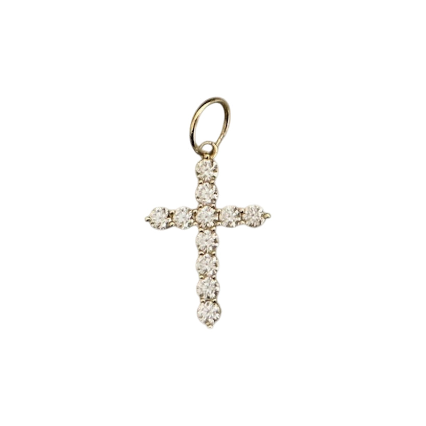 0.97 CTW Diamond Cross Pendant