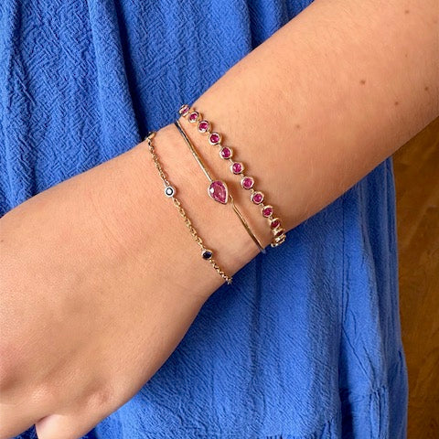 Bezel Set Pear Shaped Pink Sapphire Wire Bracelet