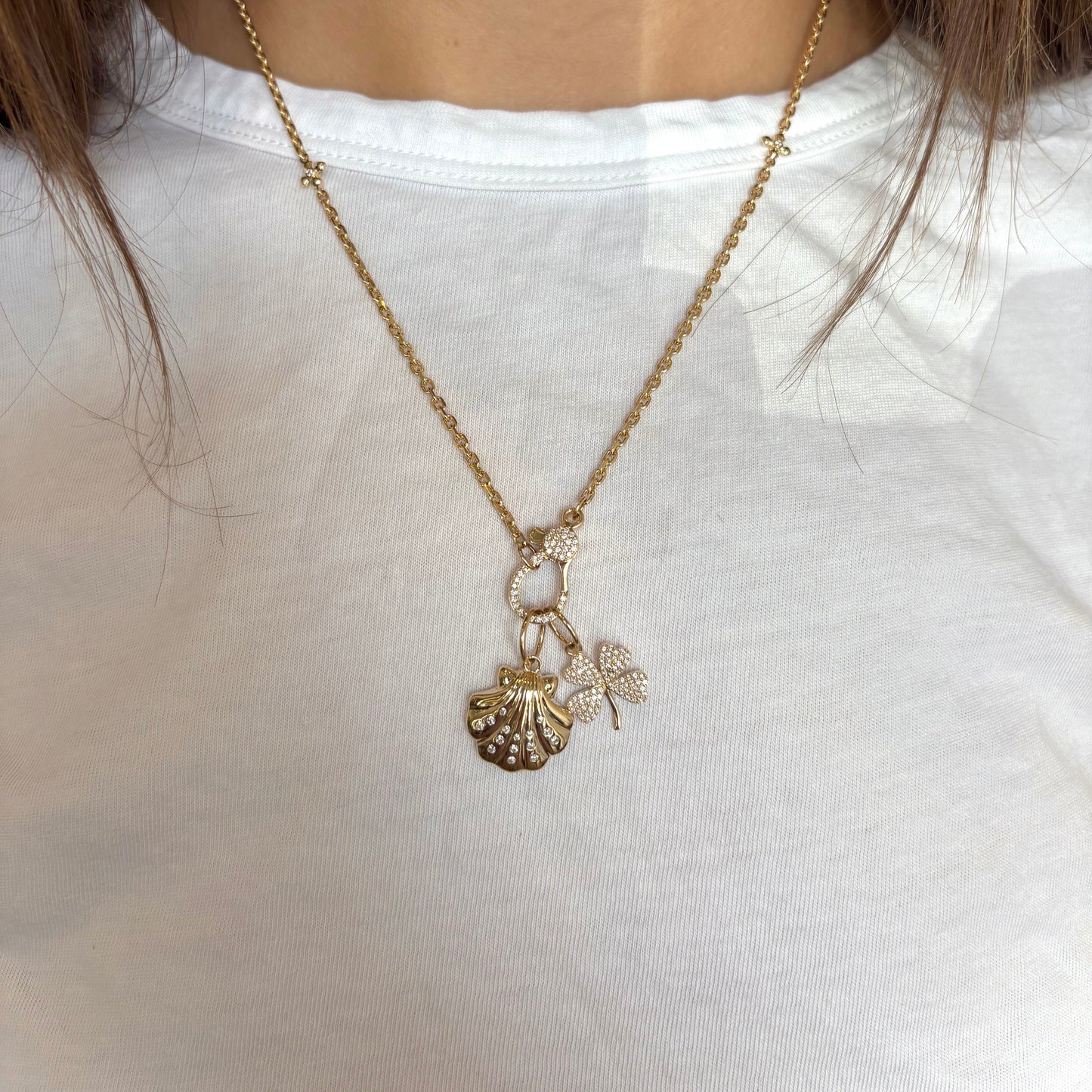 Gold Shell Diamond Pendant