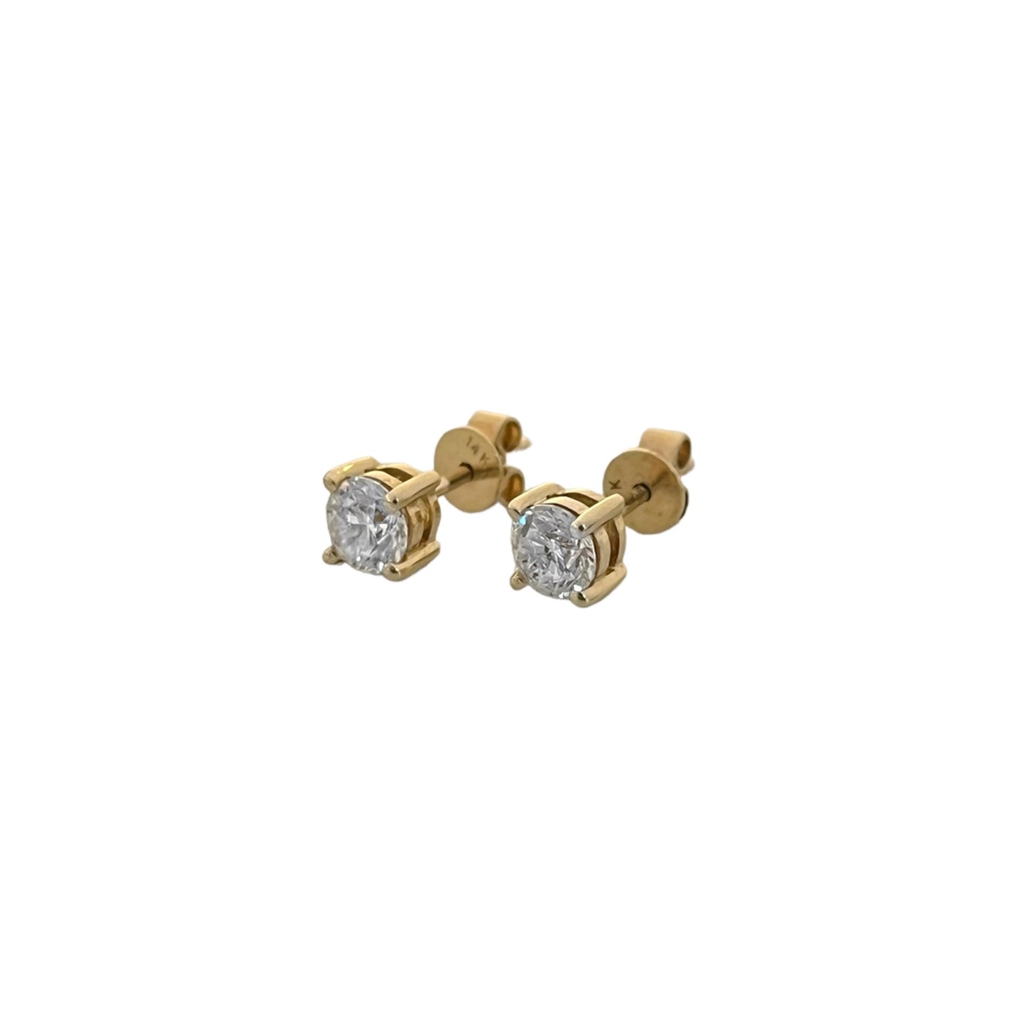 .90 ctw Diamond Stud Earrings