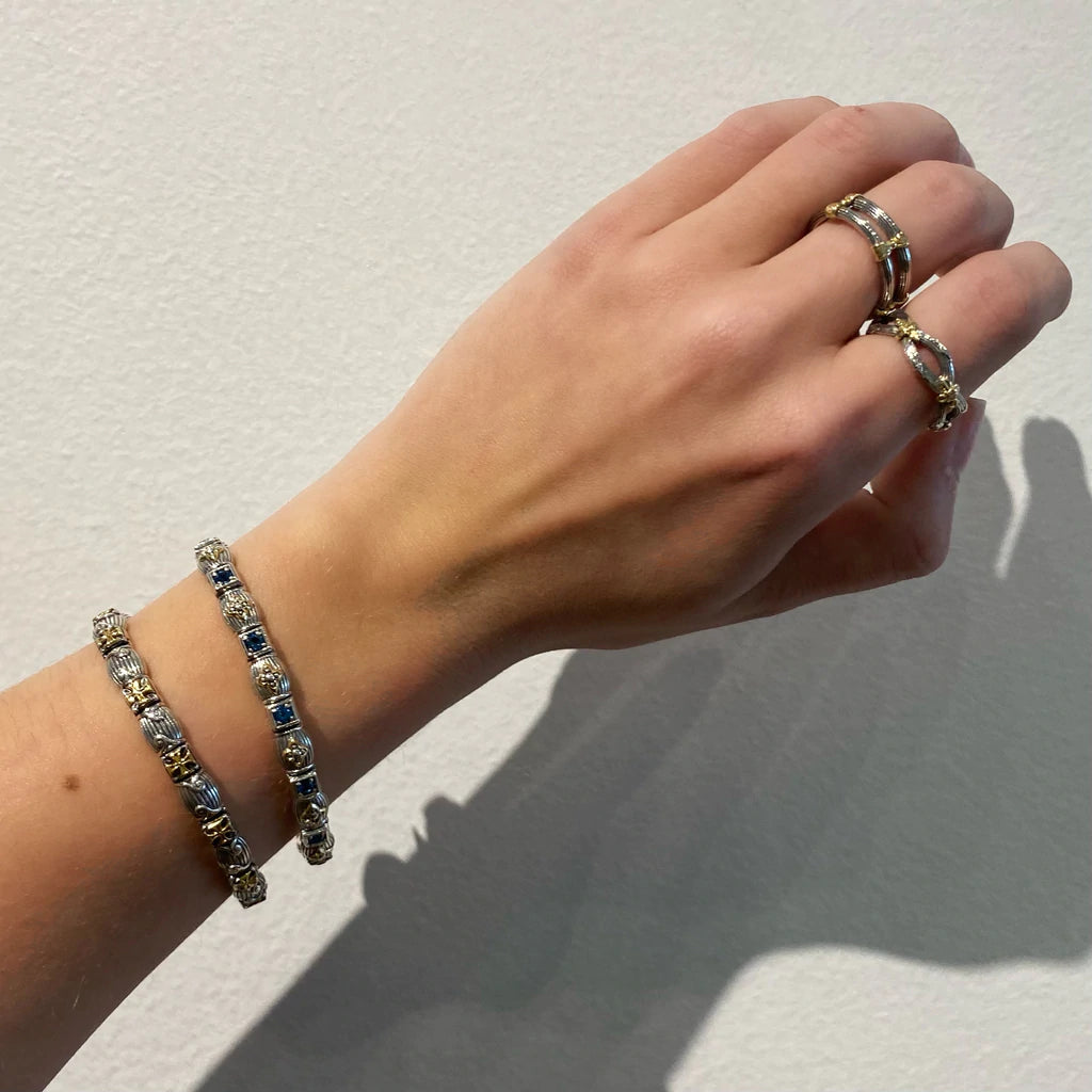 Ionic Order Finesse Bracelet