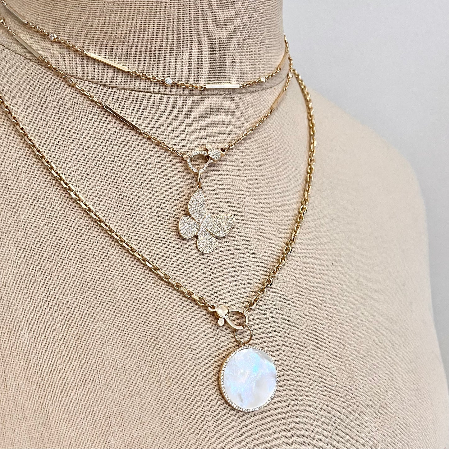 0.86 ctw Diamond Butterfly Pendant