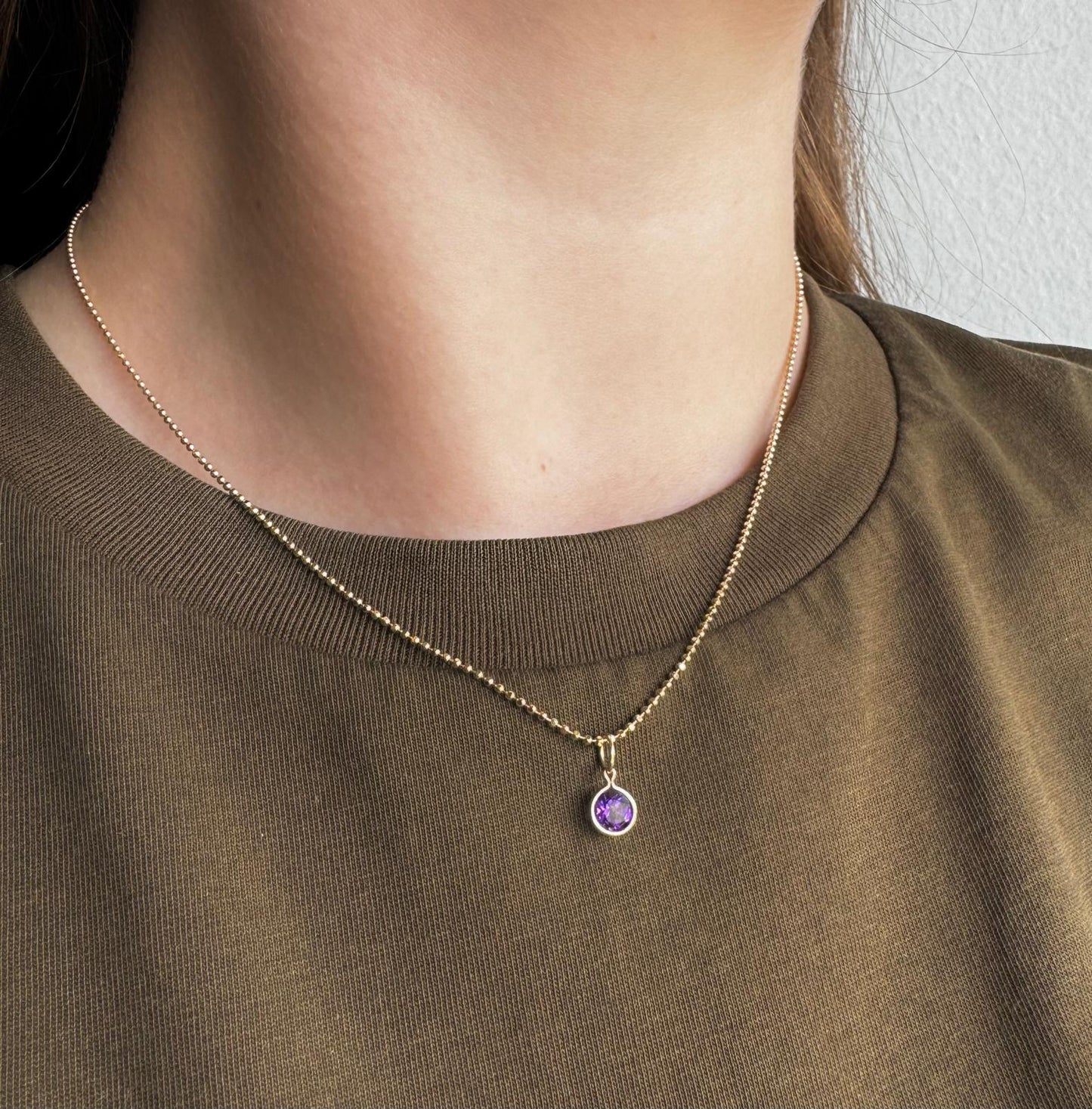 Round Amethyst Pendant