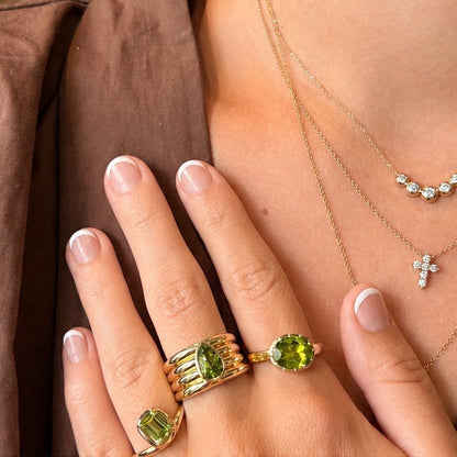 Peridot & Gold Oval Ring