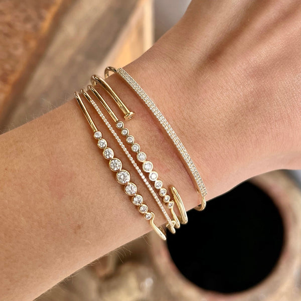 Large Graduated Bezel Diamond Wire Bracelet