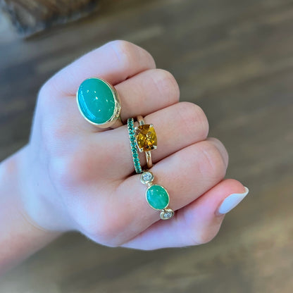 Bezel Set Chrysoprase Ring