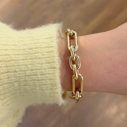 Oval Link Gold bracelet