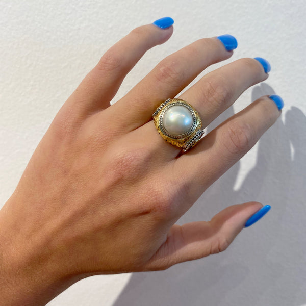 Large Mixed Metal Pearl Ring