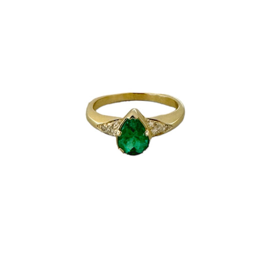 Pear Cut Emerald Ring