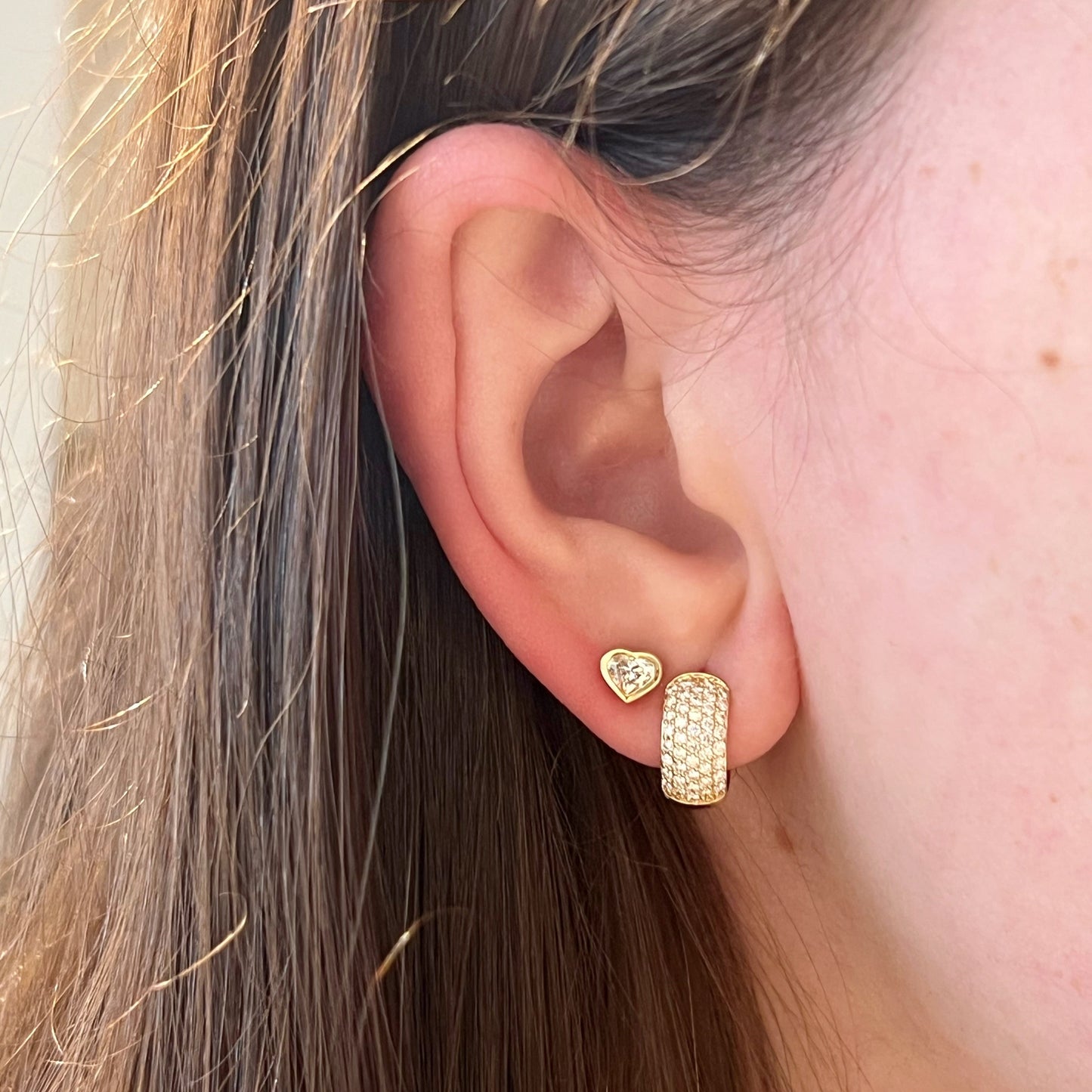 0.61 ctw Diamond Huggies