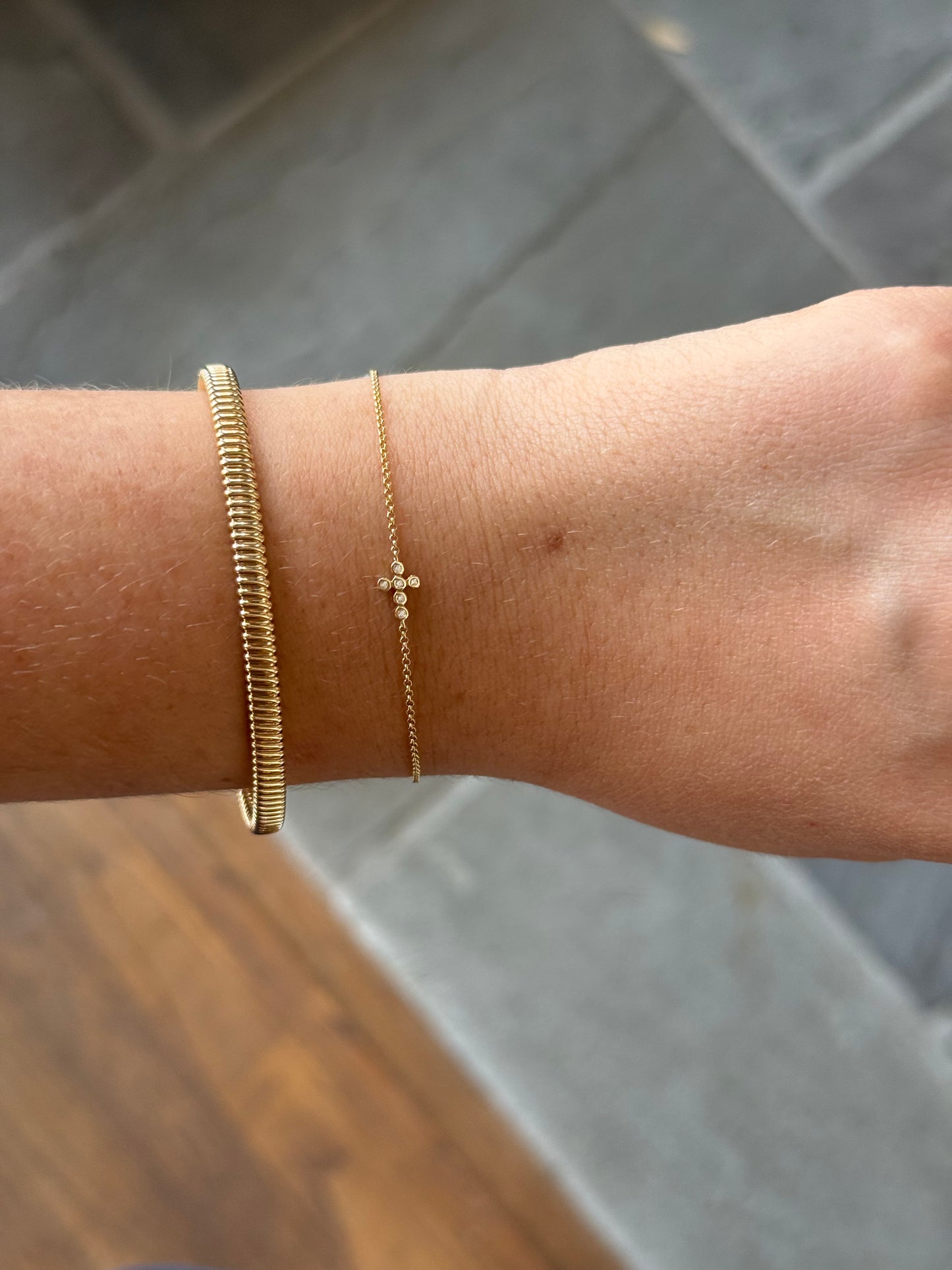 Flexible Gold Bangle Bracelet