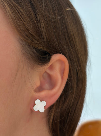 Clover Pink Pearl Stud Earrings