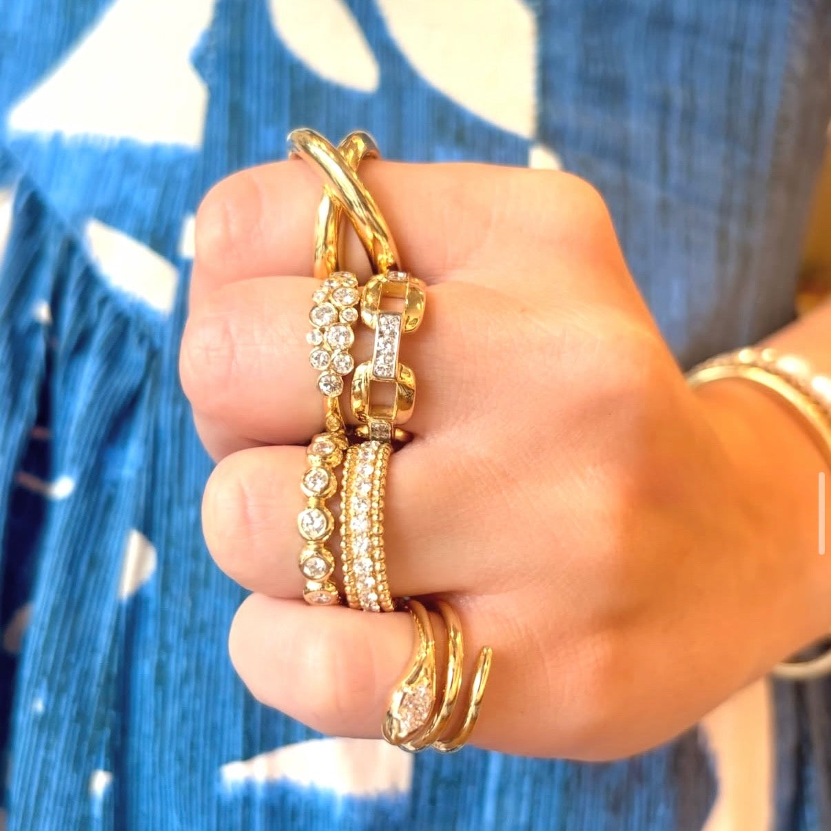 Gold Crossover Ring