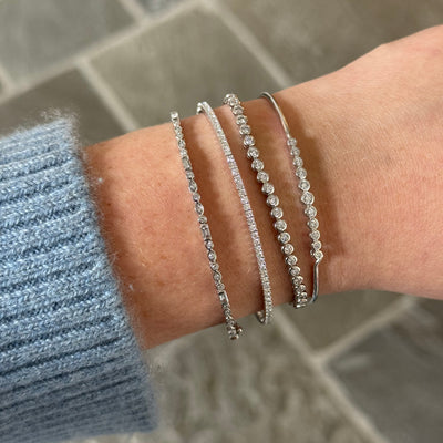 Diamond Bezel Hook Bracelet