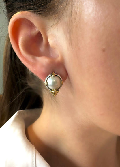 Muse Pearl Earrings