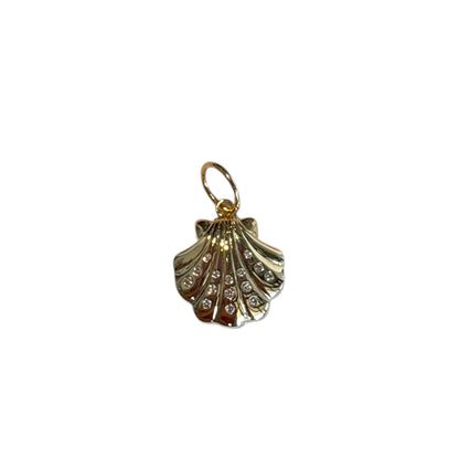 Gold Shell Diamond Pendant