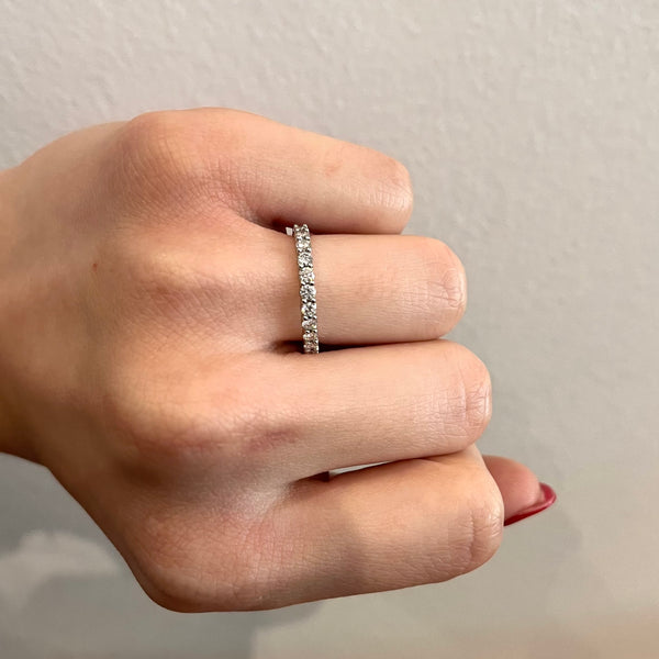 Round Diamond Eternity Band